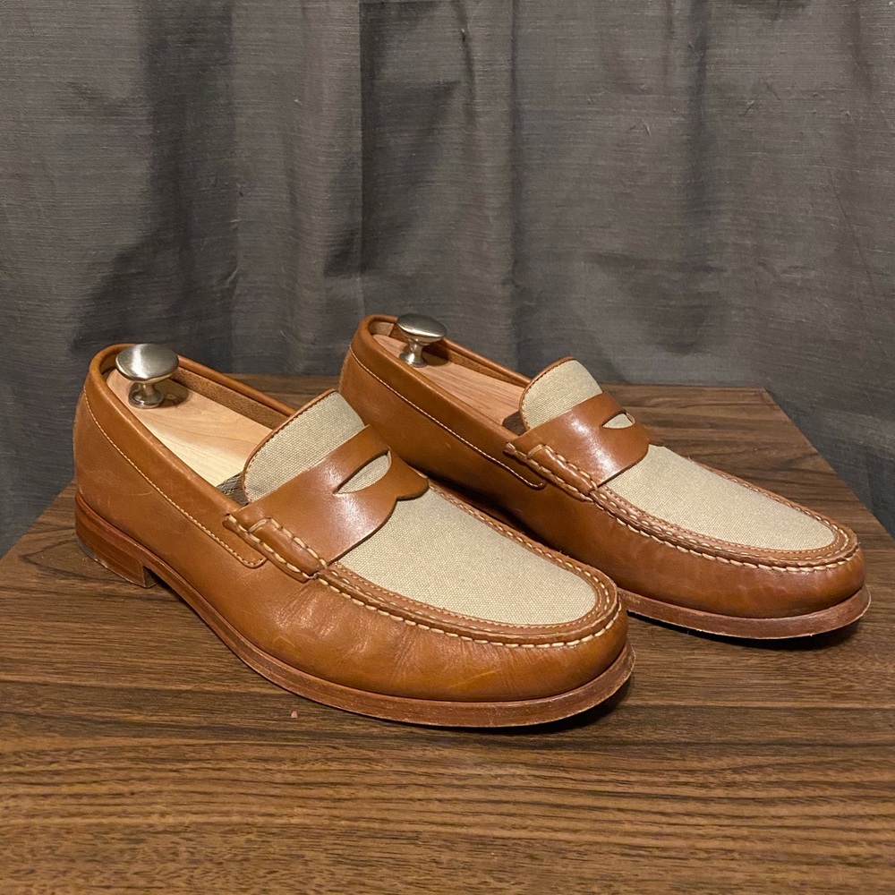 Johnston & Murphy tan and linen loafers